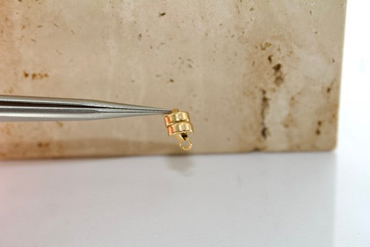 Cargue la imagen en el visor de la galería, Cierre magnético de 5,5 mm - Relleno de oro de 14 quilates (amarillo) 
