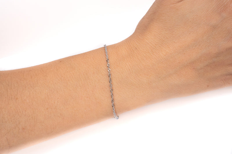 Cargue la imagen en el visor de la galería, Bliss - 18K Gold PVD Stainless Steel
