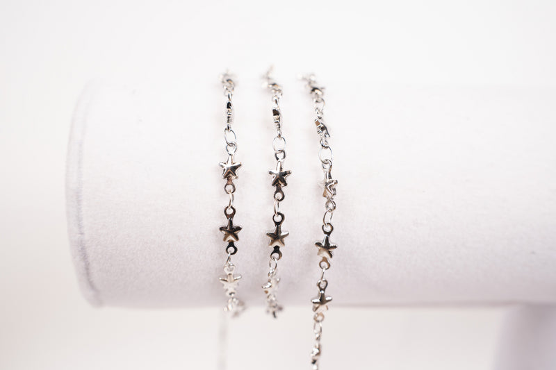 Load image into Gallery viewer, Electra - 18K Gold PVD Star Connector Chain
