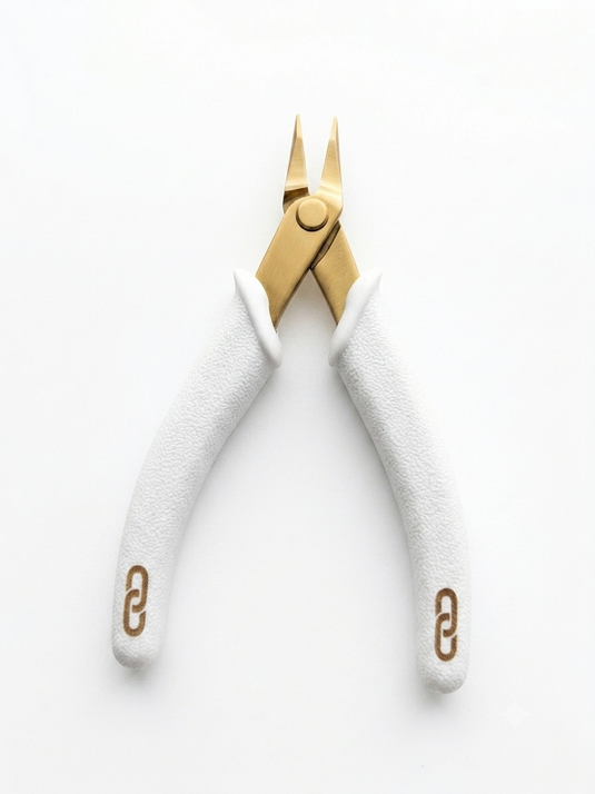 LUXE Short Nose Pliers