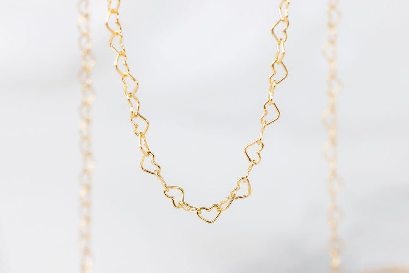 Load image into Gallery viewer, Yellow Gold  heart link  Gold Filled  Gold

