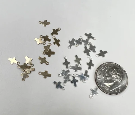 Tiny Cross 4.5m Wide Charms Silver